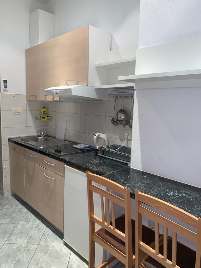 Apartments Center Baška Voda Kültér fotó